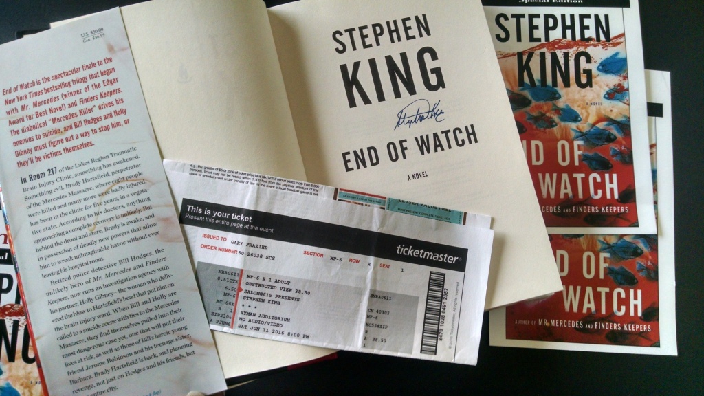 Stephen King entertains, scares Ryman audience